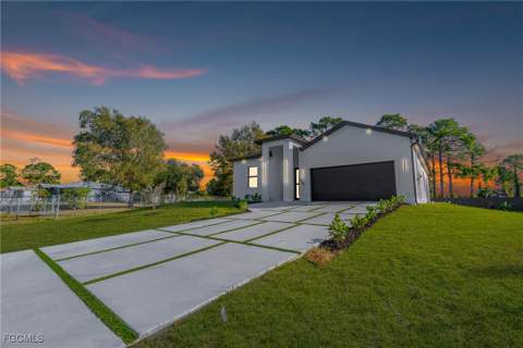 5008 N Obispo Cir, Labelle FL - photo 8 of 50