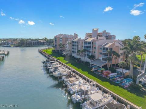 893 Collier Ct 3-301, Marco Island FL - photo 21 of 34
