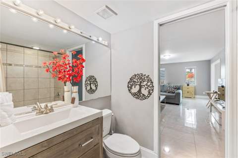 1724 Bald Eagle Dr 512C, Naples FL - photo 11 of 16
