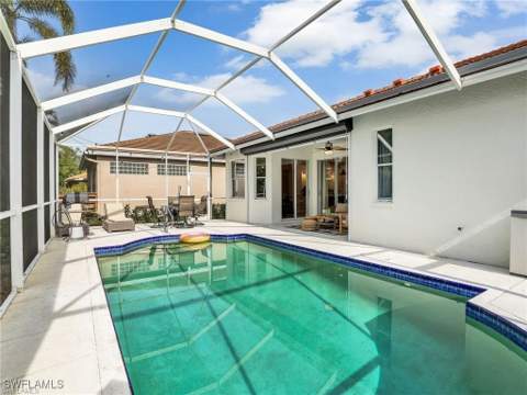 8850 Springwood Ct, Bonita Springs FL - photo 18 of 44