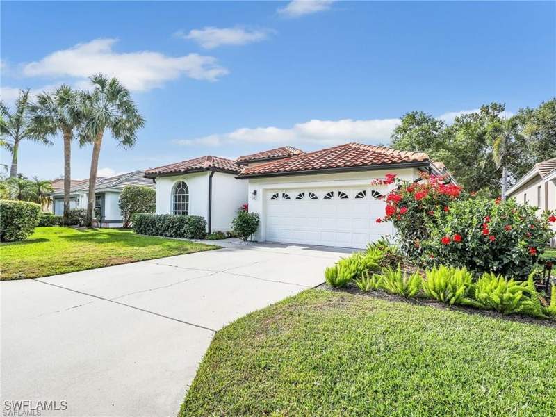 3 bedroom SingleFamilyResidence at 8850 Springwood Ct, Cedar Creek, Bonita Springs — photo 4