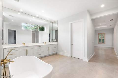 1086 Michigan Ave, Naples FL - photo 21 of 42