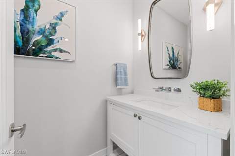 121 Barefoot Cir 16, Bonita Springs FL - photo 20 of 43