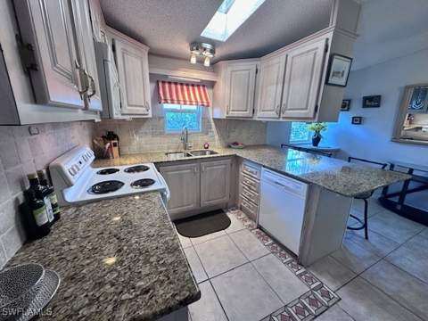 1105 Silver Lakes Blvd, Naples FL - photo 13 of 32