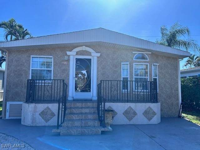 3 bedroom ManufacturedHome at 1105 Silver Lakes Blvd, Silver Lakes, Naples — photo 2