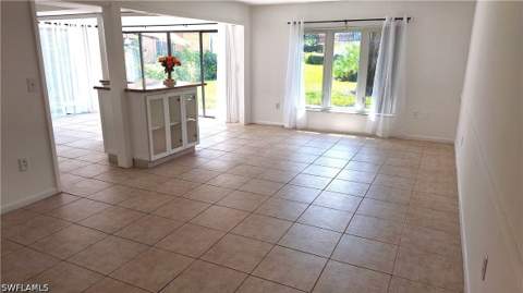 406 Meadowlark Ln 406A, Naples FL - photo 7 of 19