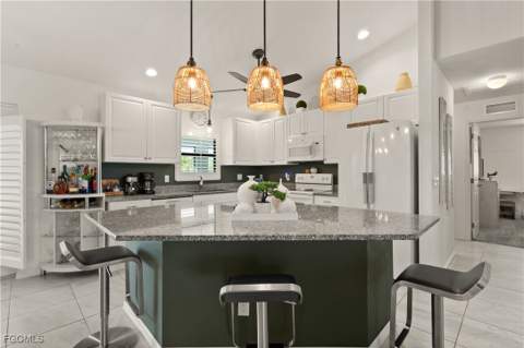 3902 NW 33rd Ave, Cape Coral FL - photo 10 of 35