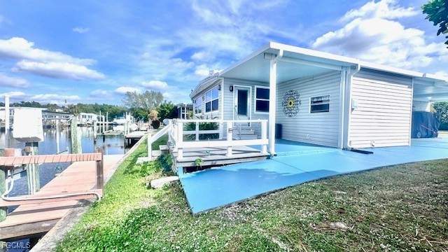 2 bedroom ManufacturedHome at 5519 Sir Walter Way, Old Bridge Village, North Fort Myers — photo 3