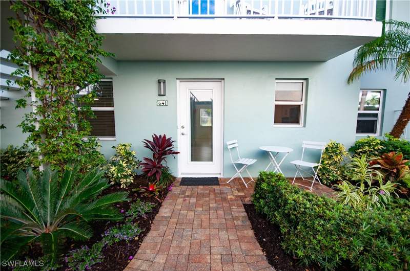 2 bedroom Condominium at 641 12th Ave S 641, Everglades Club, Naples — photo 4