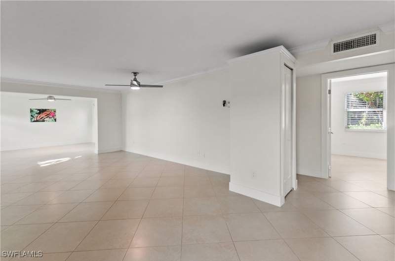 2 bedroom Condominium at 641 12th Ave S 641, Everglades Club, Naples — photo 5