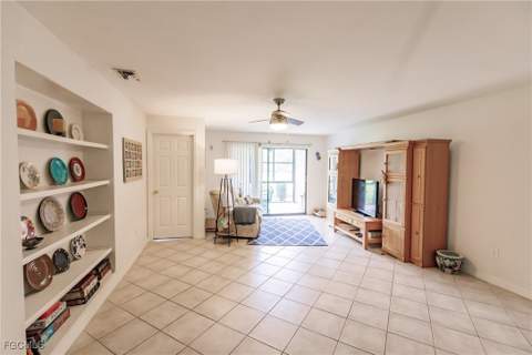 1055 Palm Ave 216, North Fort Myers FL - photo 6 of 17