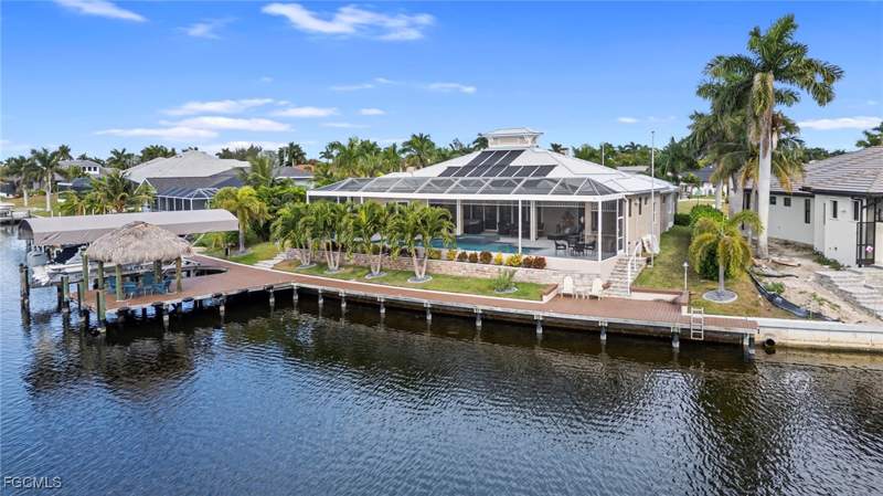 3 bedroom SingleFamilyResidence at 4420 SW 24th Ave, Cape Coral, Cape Coral — photo 3