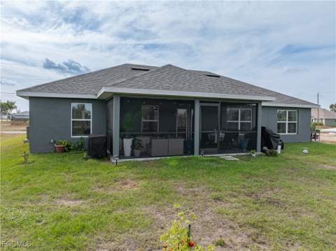 2021 NE 36th Ter, Cape Coral FL - photo 23 of 27