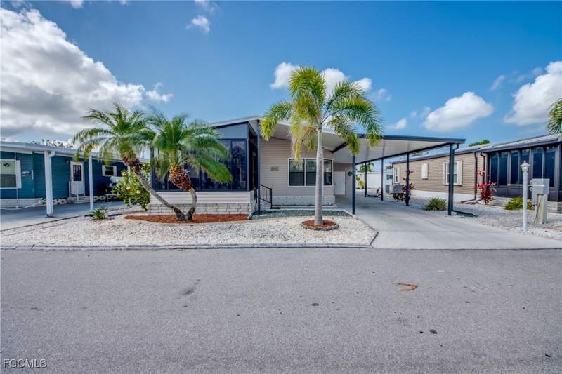 2 bedroom ManufacturedHome at 4939 Mullette Ln, Pine Island Cove, St James City — photo 2