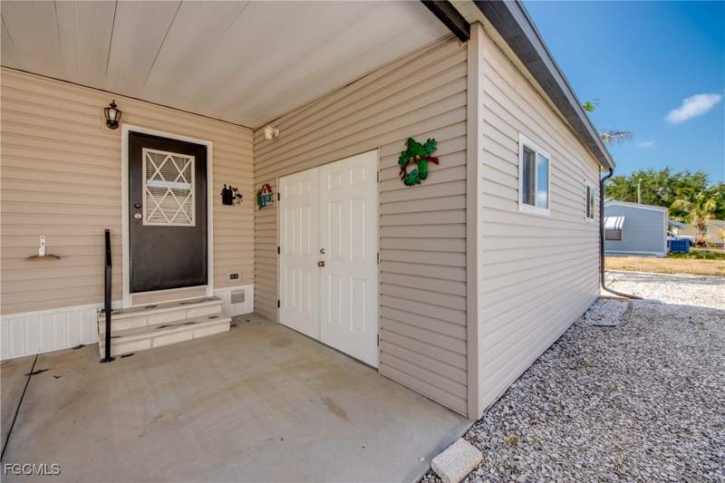 2 bedroom ManufacturedHome at 4939 Mullette Ln, Pine Island Cove, St James City — photo 4