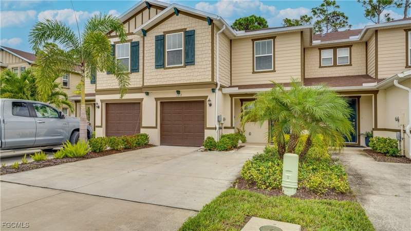 3 bedroom Townhouse at 15100 Caspian Tern Ct 102, Bayshore Commons, North Fort Myers — photo 2