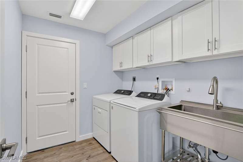 3 bedroom SingleFamilyResidence at 5191 Sunbury Ct, Briarwood, Naples — photo 3