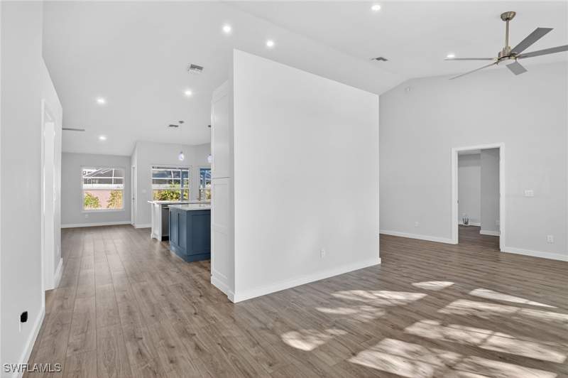 3 bedroom SingleFamilyResidence at 5191 Sunbury Ct, Briarwood, Naples — photo 5