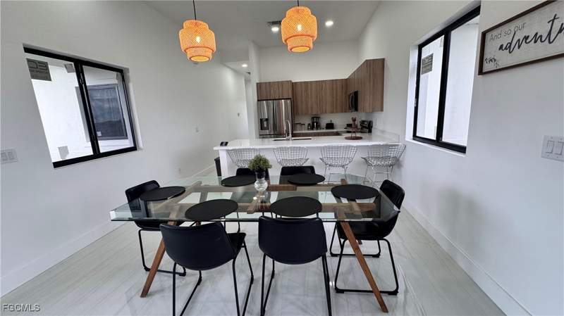 3 bedroom SingleFamilyResidence at 1709 NE 41st St, Cape Coral, Cape Coral — photo 4