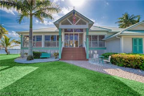 1218 Flamingo Dr, Cape Coral FL - photo 10 of 48