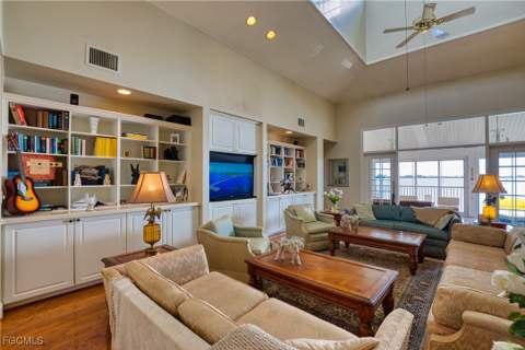 1218 Flamingo Dr, Cape Coral FL - photo 22 of 48