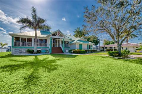 1218 Flamingo Dr, Cape Coral FL - photo 8 of 48