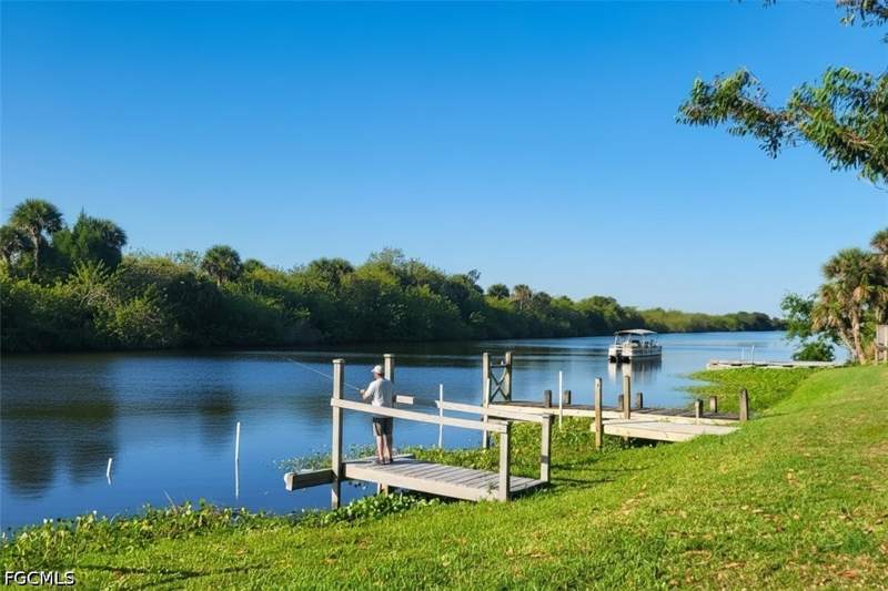 1 bedroom ManufacturedHome at 1339 Old Lakeport RD 30B, LAKEPORT, Moore Haven — photo 4