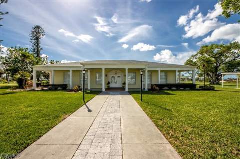 6992 Edgewater Cir, Fort Myers FL - photo 22 of 22