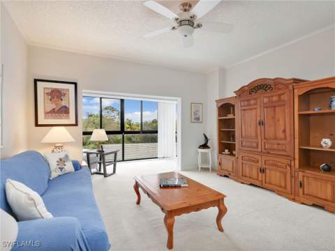 900 Arbor Lake Dr 9-301, Naples FL - photo 8 of 47