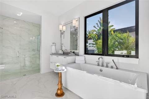 16732 Lucarno Way N, Naples FL - photo 17 of 50
