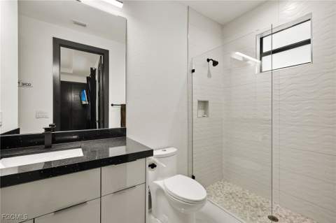 3303 NW 14th St, Cape Coral FL - photo 17 of 36