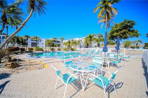 5959 Winkler Rd 206, Fort Myers FL - photo 22 of 50