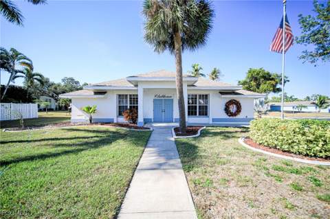 5959 Winkler Rd 206, Fort Myers FL - photo 24 of 50