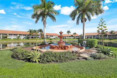 2373 Hidden Lake Ct 8110, Naples FL - photo 22 of 37