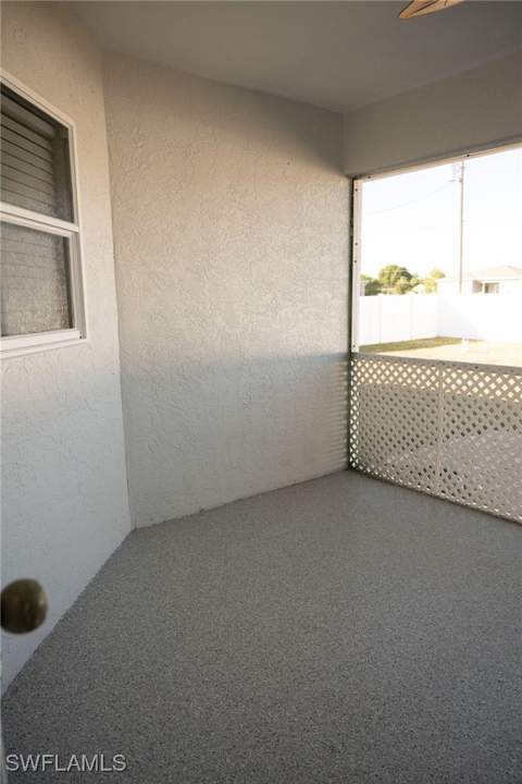 113 NE 11th Ter, Cape Coral FL - photo 8 of 30