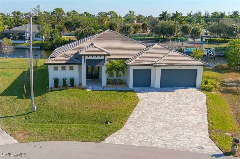 4 bedroom SingleFamilyResidence at 2833 NW 41st Ave, Cape Coral, Cape Coral — photo 2
