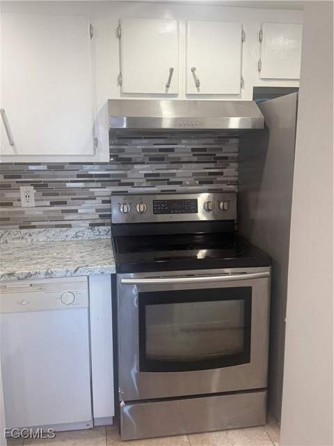 3706 Broadway 26, Fort Myers FL - photo 9 of 13