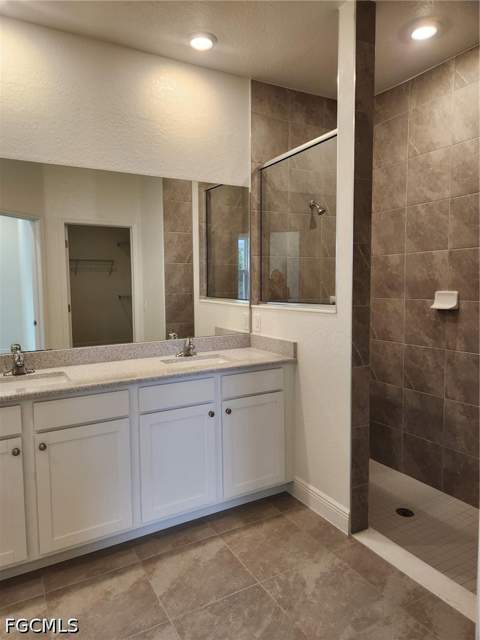4008 7th St SW, Lehigh Acres FL - photo 6 of 12