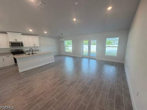 2605 NE 1st Pl, Cape Coral FL - photo 12 of 28