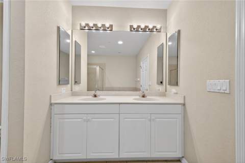 9601 Spanish Moss Way 3624, Bonita Springs FL - photo 13 of 26