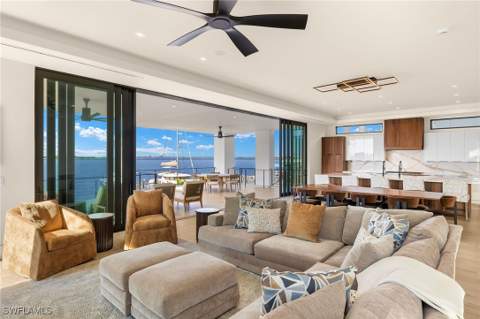 793 San Carlos Dr, Fort Myers Beach FL - photo 6 of 37