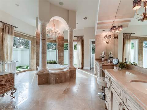 11551 Aerie Ln, Naples FL - photo 14 of 36