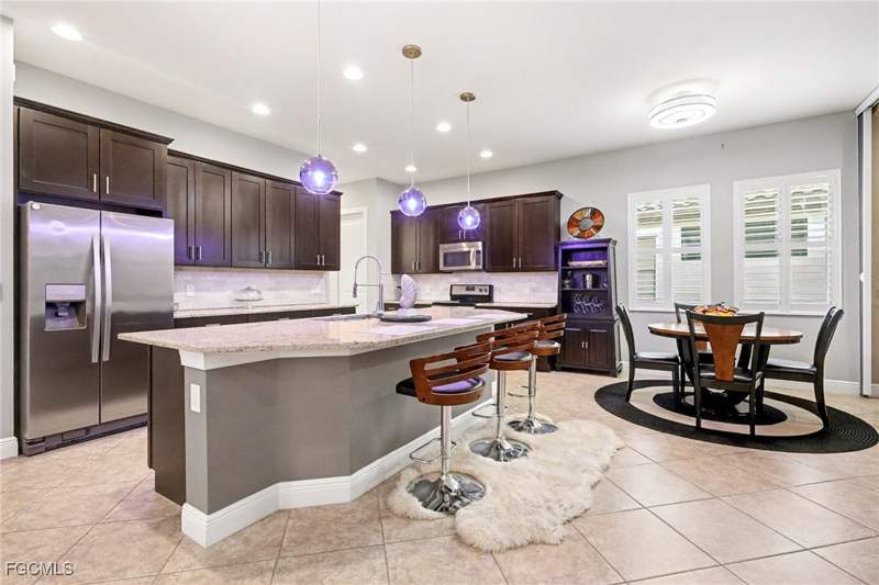 3 bedroom SingleFamilyResidence at 12715 Fairington Way, Hampton Park, Fort Myers — photo 5