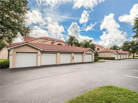 26681 Bonita Fairways Blvd 201, Bonita Springs FL - photo 7 of 34
