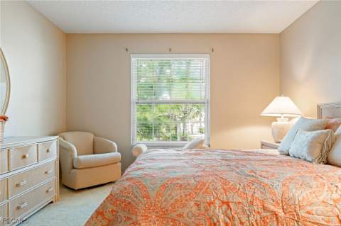 7086 Nantucket Cir 6, North Fort Myers FL - photo 7 of 42