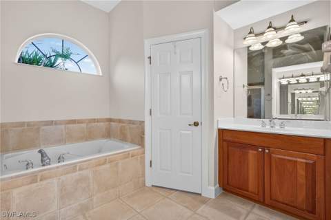 8968 Morgan Ct, Naples FL - photo 15 of 31