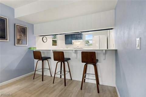 400 Rabbit Rd, Sanibel FL - photo 10 of 36