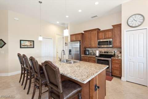 2011 NW 9th Pl, Cape Coral FL - photo 6 of 22