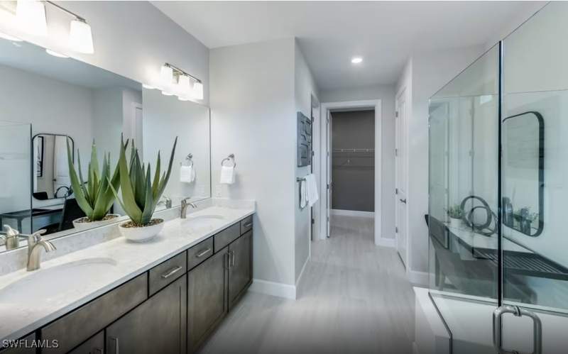 4 bedroom SingleFamilyResidence at 2034 Terreno Blvd, Terreno At Valencia, Naples — photo 3