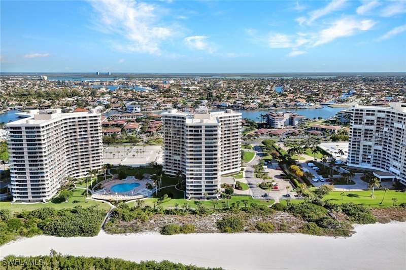 2 bedroom Condominium at 380 Seaview Ct 1703, South Seas Club Condo, Marco Island — photo 4